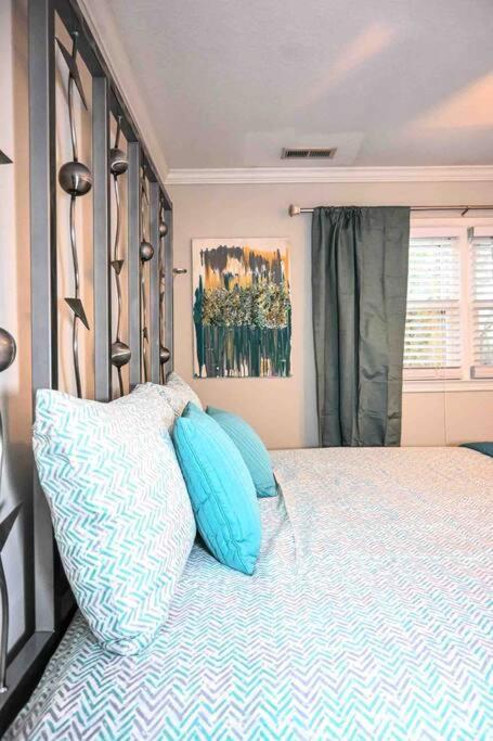 Cozy - 2 Bedroom Townhome Getaway - Plaza Midwood Charlotte Exterior photo